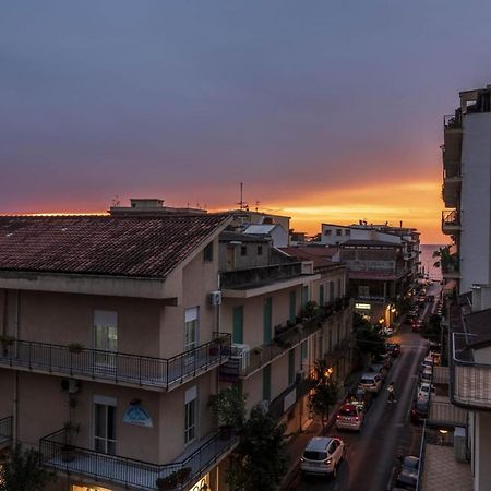B&B Del Centro Capo dʼOrlando Екстериор снимка